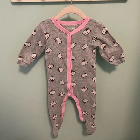 Hello Kitty Sleeper - Picture 1 of 6